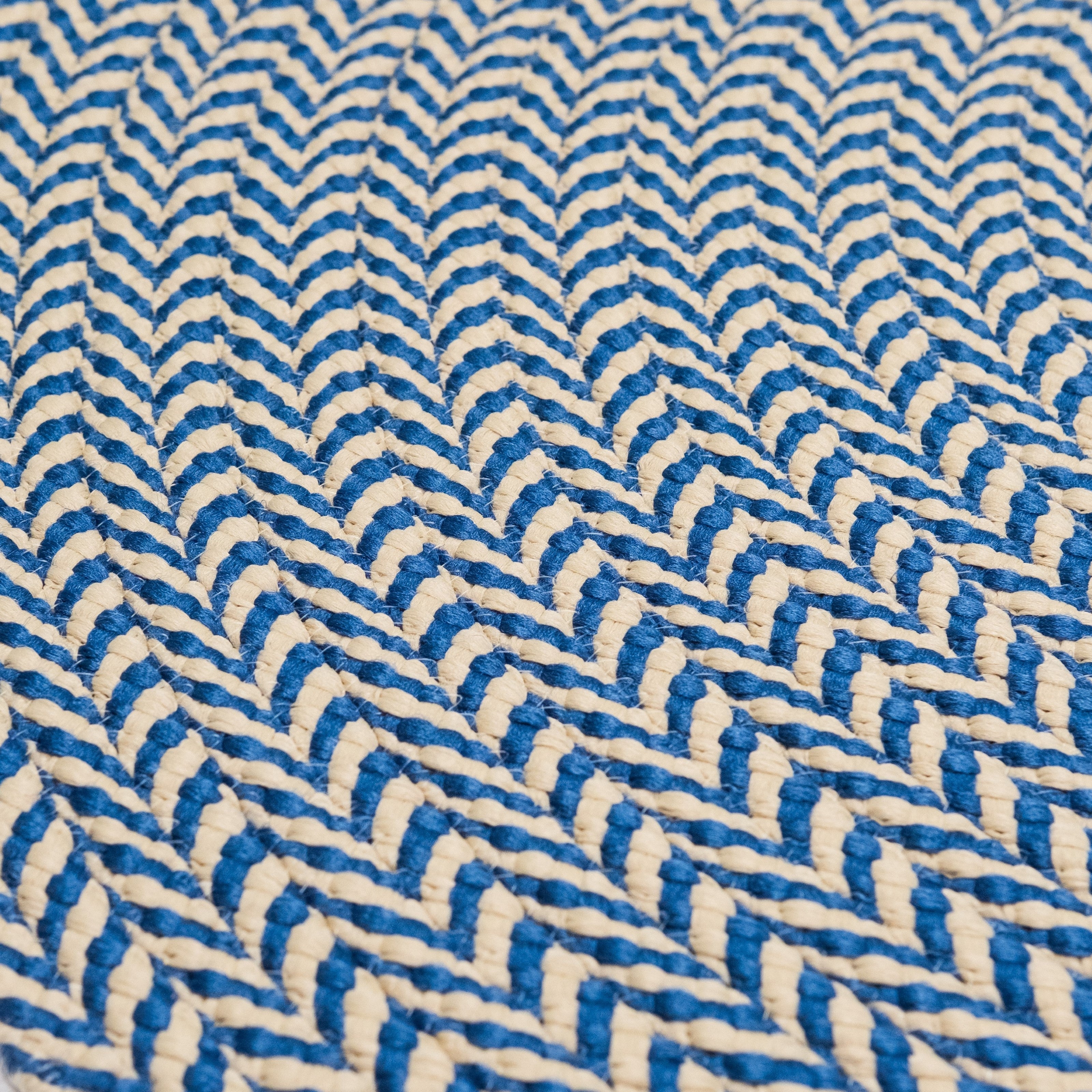 Ibiza Woven Chevron Rugs Marine IB03