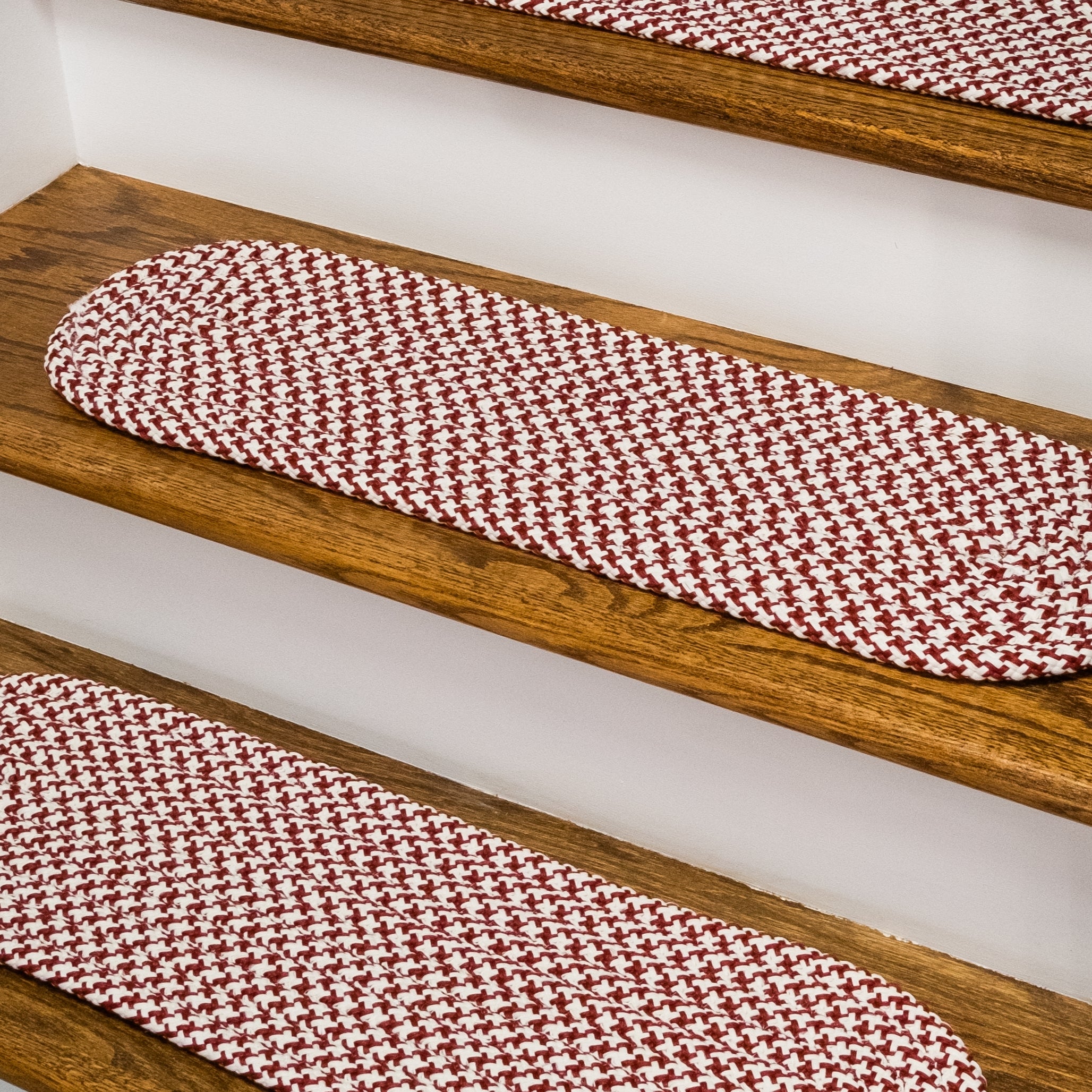 Milton Houndstooth Tweed Stair Treads Red ON79