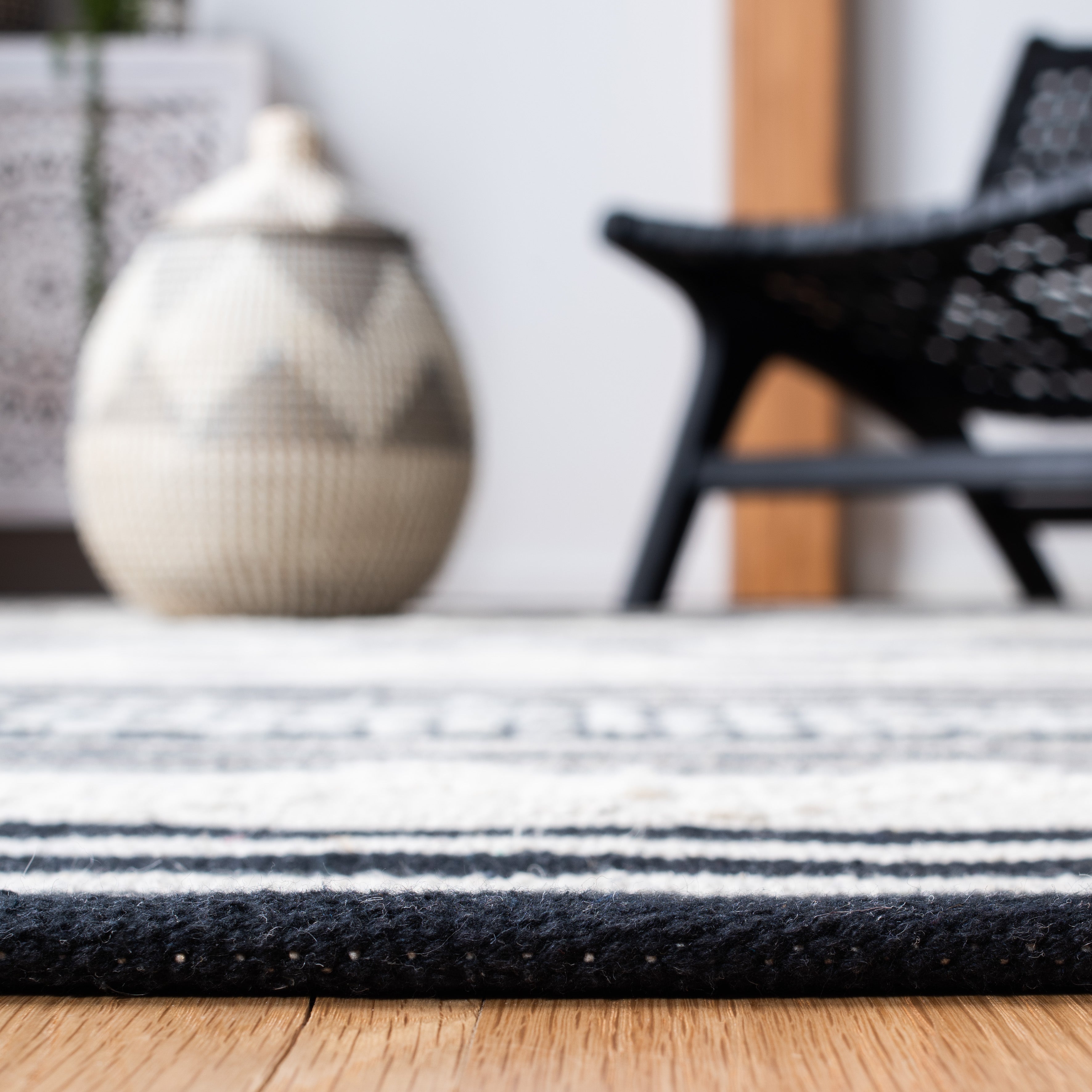 Striped Kilim STK511Z