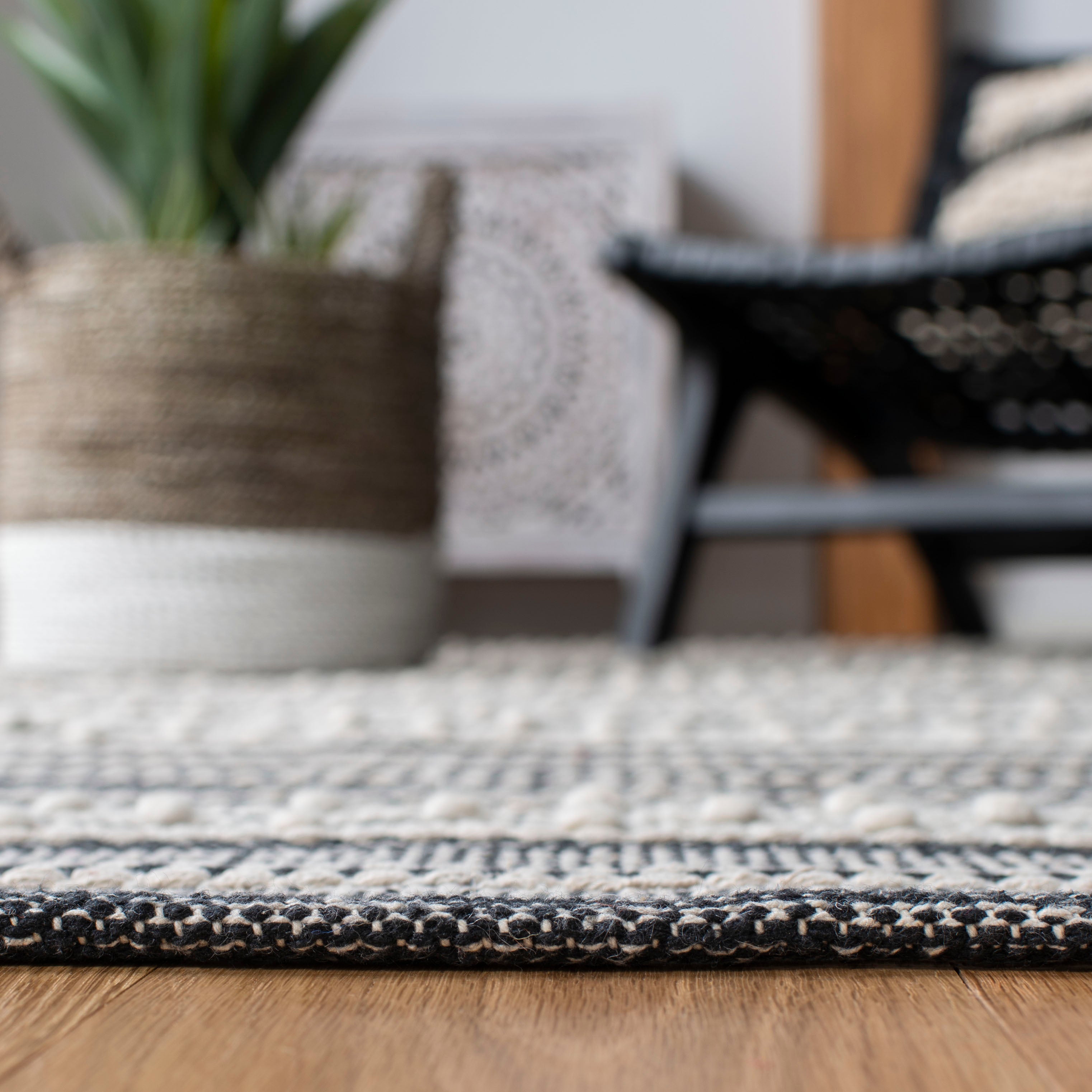 Striped Kilim STK516Z